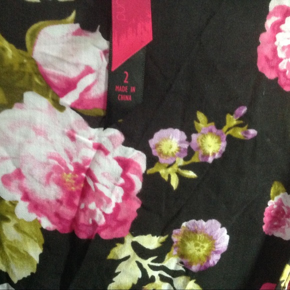 Tank - Picture 2 of 4